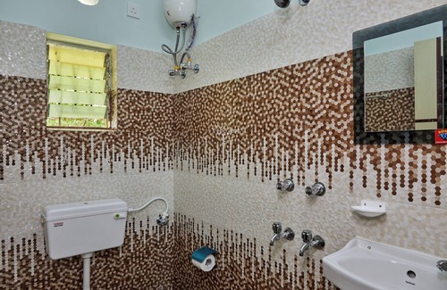 Dumdum House | Deb Guest House