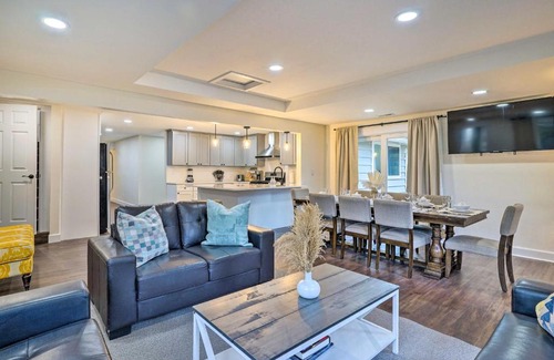 Education Hill House | Deck and Game Room Redmond Home about 17 Mi to Seattle