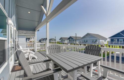 Crystal Beach House | Deck and Patio Recently Built Bolivar Peninsula Gem