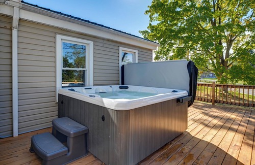 Ovid House | Deck & Hot Tub: Pet-Friendly Seneca Lake Home!