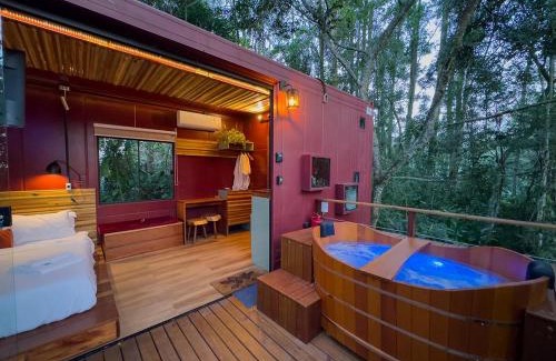 Mairipora Hotel | Deck Tiny House