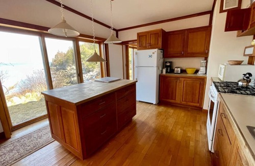 Vinalhaven House | Deep Cove on the Ocean Shore