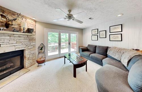 McHenry House | Deep Creek Village #33