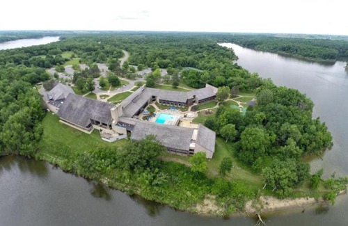 Mount Sterling Resort | Deer Creek State Park Lodge and Conference Center
