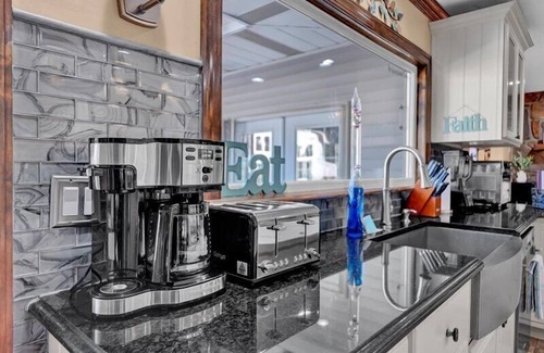 Kresgeville House | Deer Run Retreat W/Indoor Pool & Hot Tub