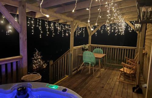 Mappleton House | Deer View Cabin - Woodland, beaches and Hot tub