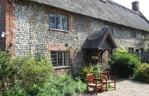 Thorpe Market Cottage | Deerewood Cottage - Set Around An Old Farmyard In A Village Location