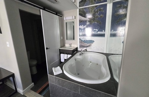 McComb Hotel | Deerfield Inn McComb I-55