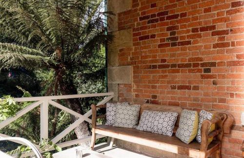 South Hobart House | Degraves St Old Mill