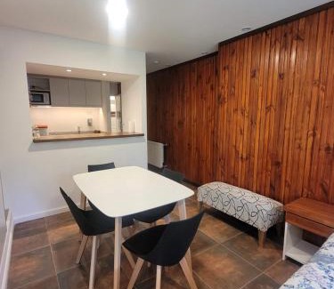 Macrozona Bahia Redonda y Primeros Faldeos Apartment | Del Cerro Departamentos x 4