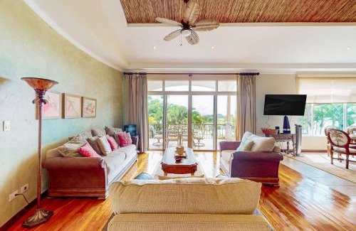 Esterillos Este Apartment | Del Pacifico Condo C7
