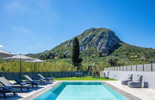 Lefkogeia Villa | Del Sur Luxury Villa, Heated Pool & Utter Privacy, By ThinkVilla