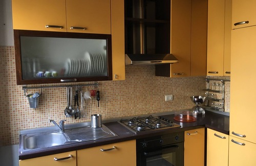 Civitavecchia Apartment | Delfino House - Old Town within walking distance of the Beach, Harbor and Railroad