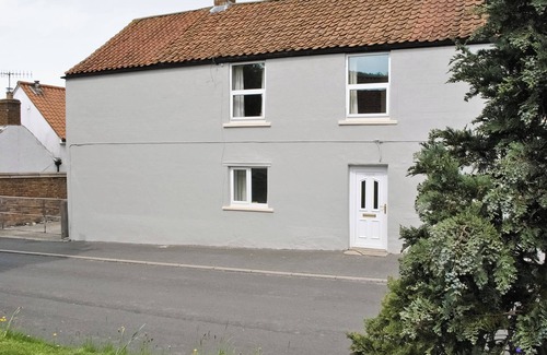 Staxton Cottage | Delightful semi detached cottage situated in the pretty village of Saxton.