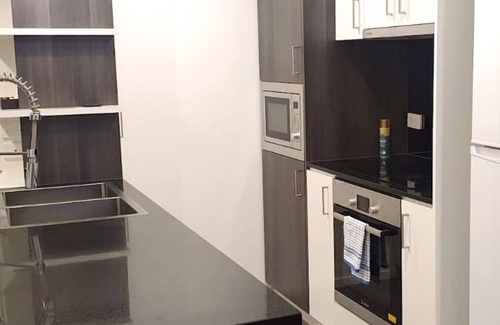Dickson Apartment | Delight in Dickson -2bd 2bth Apt