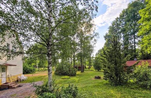 Gullabo House | Delight your family with a stay in this vacation home
