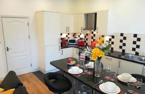 Sketty Apartment | Delightful, 1 Bedroom Apartment Uplands, Swansea