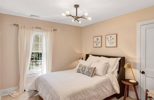 Blairstown House | Delightful 1835 restored historic house Blair Academy