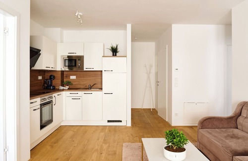 Vienna Apartment | Delightful 2-bedroom apartment with balcony, grill and WiFi in charming Vienna