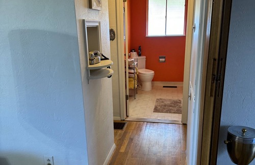 Reno House | Delightful 2-bedroom house in Reno with AC, WiFi