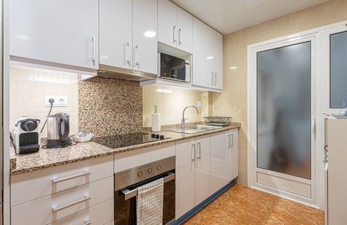 La Maternitat i Sant Ramon Apartment | Delightful and Modern design apartment, fully equipped.