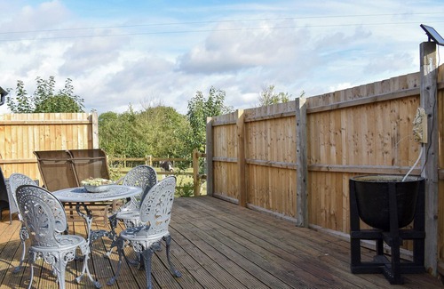 Weybread Cottage | Delightful barn with lovely views over the miniature ponies.