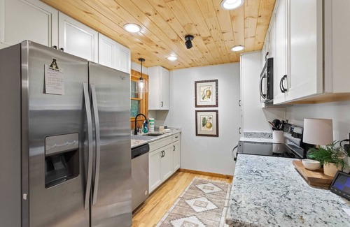 Blowing Rock Cabin | Delightful Cabin near Blue Ridge Mountains