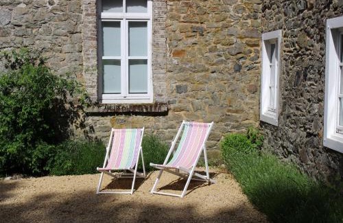 Longchamps-bertogne House | Delightful Castle in Bastogne with bubble bath
