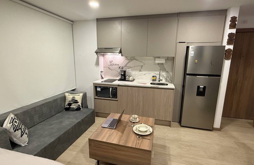 La Carolina Apartment | Delightful, cozy, beautiful studio with WiFi in charming Quito