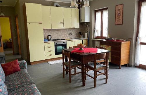 Castana Apartment | Delightful Home-Lovely Hill View