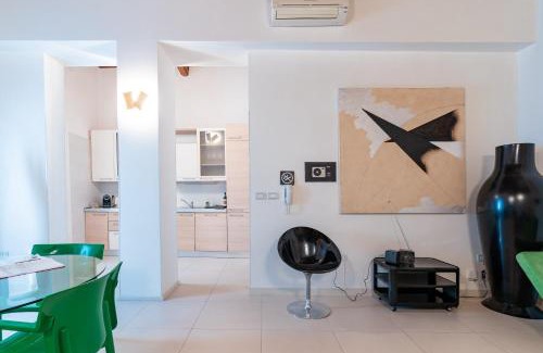 Ferrara Historic Centre Apartment | Delle Scienze 11