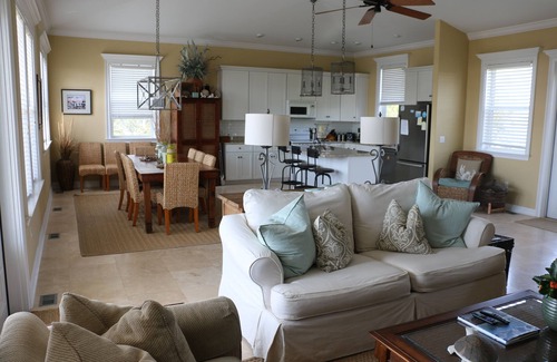 Gulf Trace House | 'Delta Dunes' Gulf Trace; 3 min walk to beach; private pool; renovated 2023; 4/4