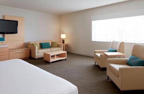 Queens Square Hotel | Delta Hotels by Marriott Prince Edward