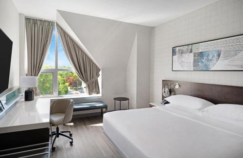 Fredericton Hotel | Delta Hotels by Marriott Fredericton