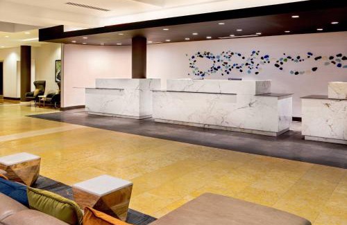 Chesapeake Hotel | Delta Hotels by Marriott Chesapeake Norfolk