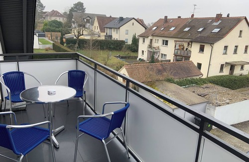 Sulzbach am Main Apartment | Deluxe apartment with 3 bedrooms (approx. 90 sqm)