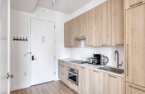 Clinton Hill Apartment | Deluxe Clinton Hill 1BR w/W/D, Gym & Pool, nr BAM, by Blueground