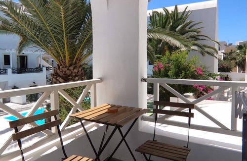 Perissa Apartment | Deluxe Double Studio 30 meters from Perissa Beach