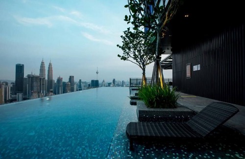 Titiwangsa Apartment | Deluxe King Suite with Twin Tower View 31