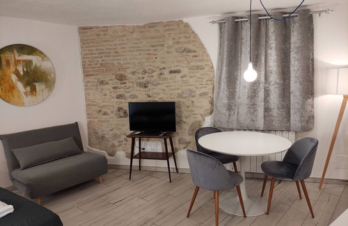 Badolato Apartment | Deluxe room (2 adults + 1 child)