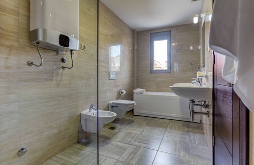 Denovici Apartment | Deluxe Room with Balcony Steps from the Sea