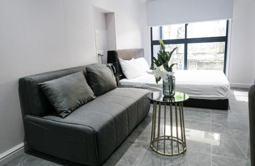 Singapore River Apartment | Deluxe Studio & Suite by RR