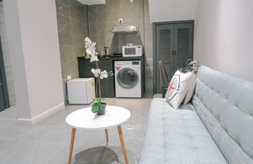 Singapore River Apartment | Deluxe Studio & Suite by RR