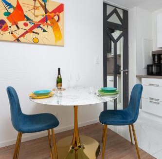 Mulhouse Apartment | Deluxe studio tout équipé - hyper centre historique