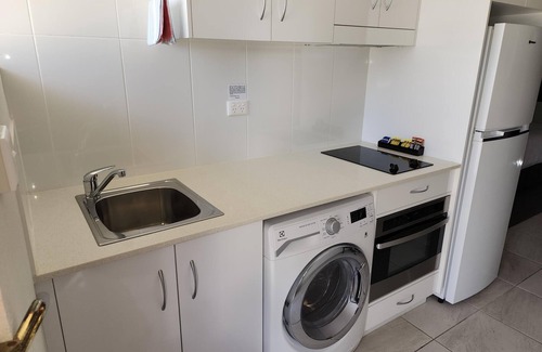 Emu Park Apartment | Deluxe Studio Unit 12