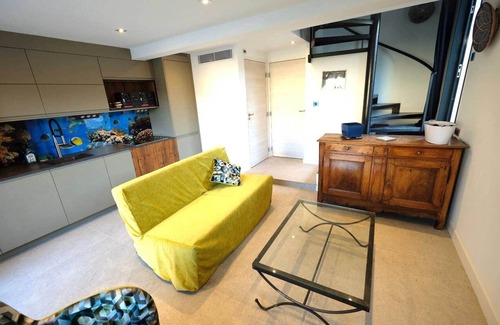 Cassis Villa | Deluxe Suite with Sea View