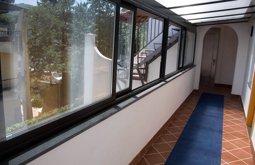 Ischia Porto House | Deluxe Two-Bedroom Apartment in Residence in the center of Ischia Porto