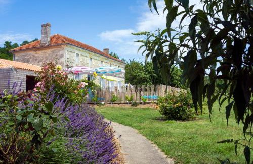 Saint-Thomas-de-Conac House | demeure d'alienor