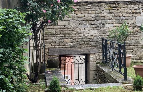 Framont House | Demeure de la tour ronde