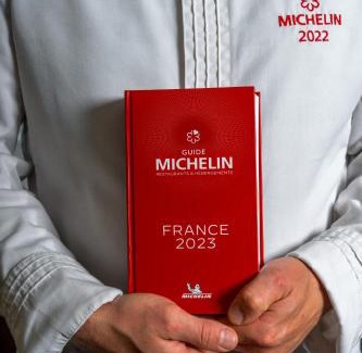 Marcoles Hotel | Demeures & Châteaux Auberge de la Tour - Hôtel & Restaurants - Marcolès Auvergne